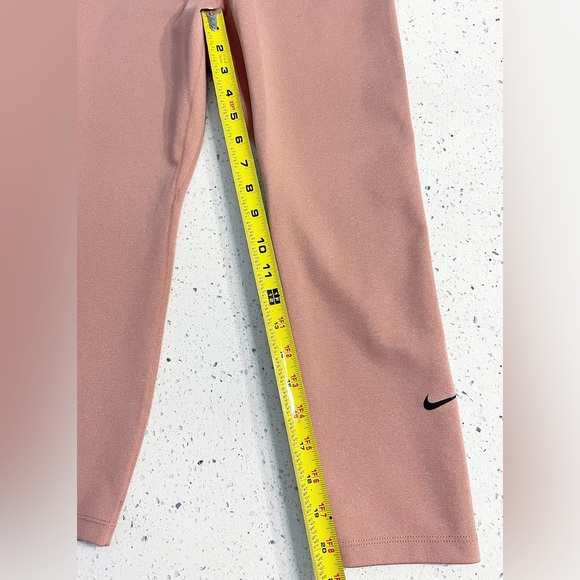 Nike Dri-Fit Crop Leggings Pink/Peach/Muave Women’s S Capri Yoga Pants - Picture 5 of 6